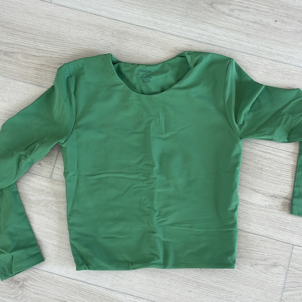 Mikoh Long Sleeve Crop - Jeju top